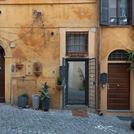 Апартаменты Iflat Cozy In Monti Рим Экстерьер фото